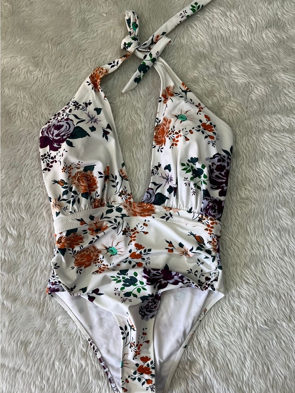 Women’s White Floral One-Piece Halter Swimsuit NWT MEDIUM